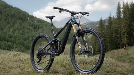 Yeti präsentiert mit dem MT ein neues Trailbike. Yeti präsentiert mit dem MT ein neues Trailbike.
