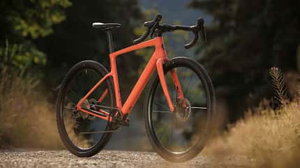 07-2026,Feldberg,Launch,Scott Addict Gravel Gravelbike Scott Addict 2027, Addict 40,schräge Ansicht,Wald