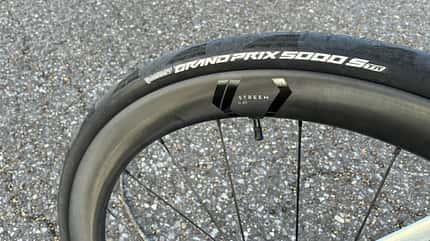 Newmeen Streem Allround-Laufräder und Schwalbe Click Vlave am neuen Cube Agree C:62 SLT Newmeen Streem Allround-Laufräder und Schwalbe Click Vlave am neuen Cube Agree C:62 SLT