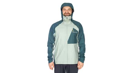 12 Regenjacken im Test Mountainbike 2026 Peak Performance Trail Hipe 3L Shell Jacket Herren
12 Regenjacken im Test Mountainbike 2026 Peak Performance Trail Hipe 3L Shell Jacket Herren