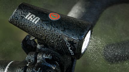 Sigma Sports,Lampen,BUSTER-160-Online-HL,Regenschauer Sigma Sports,Lampen,BUSTER-160-Online-HL,Regenschauer