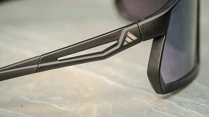 Adidas Kentro Sportbrille,Test,Gravel,Belüftung Bügelseite