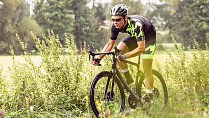 rb-1017-rennraeder-2018-wilier-cento10NDR-axel-brunst-fahrbild (jpg)