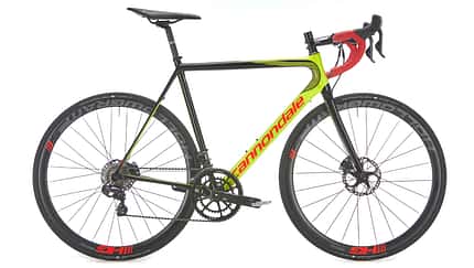 rb-0817-cannondale-supersix-evo-hi-mod-disc-benjamin-hahn (jpg)