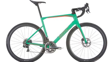 RB_0916_Test_2017_Rennraeder_-BMC-Roadmachine-01-1 (jpg)