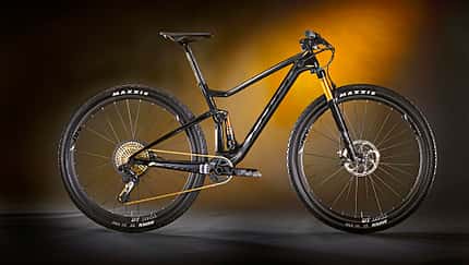 mb-0918-racefully-test-scott-spark-rc 900-sl (jpg)