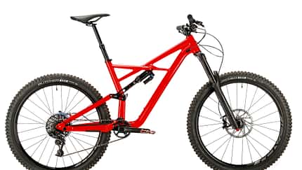 mb-0518-megatest-enduros-specialized-enduro-comp (jpg)
