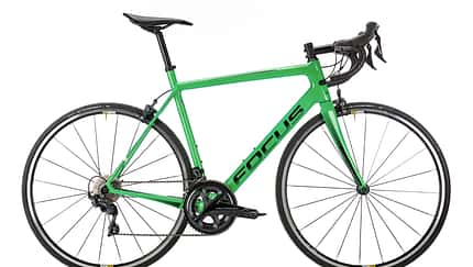 rb-0418-radtest-focus-izalco-race-ultegra (jpg)