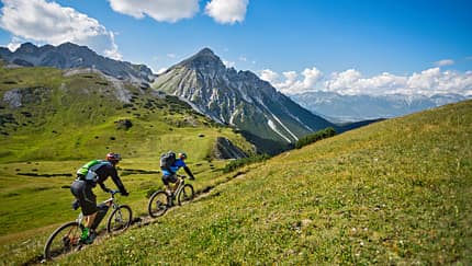 mb-1116-tirol-cross-007.jpg