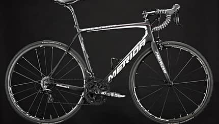 rb-0316-top-rennrad-test-merida-scultura-team-benjamin-hahn (jpg)