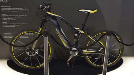 ub-fendt-e-full-tororider-tr-c-200-eurobike-2015 (jpg)
