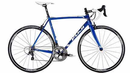 RB-0615-Einsteiger-Rennrader-Test-di-Fuji-Roubaix-1.1 (jpg)