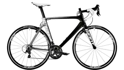 RB-0515-Carbon-1600-Test-Giant-Propel-Advanced-LTD (jpg)