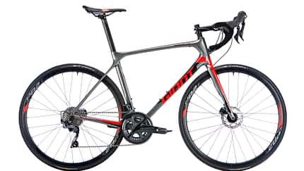 rb-0519-carbon-rennraeder-unter-3000-giant-tcr-advanced-1-disc-BHF-radtest-giant-012 (jpg)