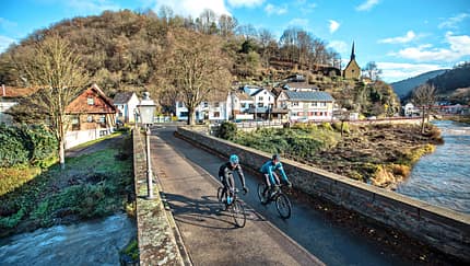 RB 0218 Christian Knees Hausrunde Eifel
