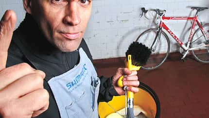 RB_0407_rennrad_fruehjahrsputz_schmutzbikeaufmacher01 (jpg)