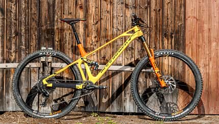 MB-1118-Highlights-Bjoern Haenssler-MONDRAKER Foxy Carbon RR 29-Seite (png)