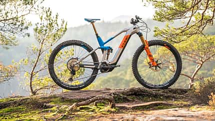 Cube Stereo Hybrid 140 HPC Actionteam 625 29