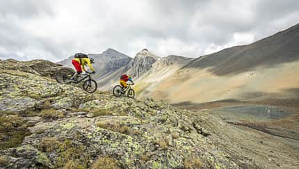 Die besten Trails für E-MTBs rund um Scuol