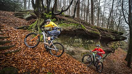 E-MTBs im Test, 04/2021