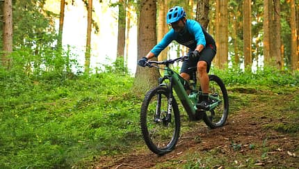 Flyer Uproc 6: eMTB fürs Grobe