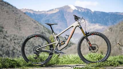 Neues Superenduro: Santa Cruz Megatower