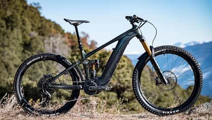 MB Sh 01/2022: Highend E-All-Mountains, Giant