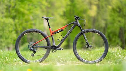 ARC8 Evolve FS (MY 2023) 