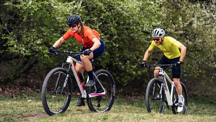 Hardtails für Marathon und Tour bis 3000 Euro