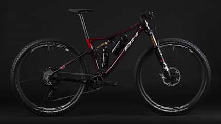 Brandneues Mountainbike aus Spanien: Das frische BH Lynx Race ist ein cooles Racefully.