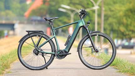 Trekking E-Bike Rose Mayor Plus 4 von rechts