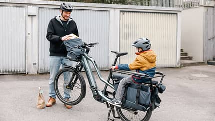 E-Cargobike Centurion mit Kindern