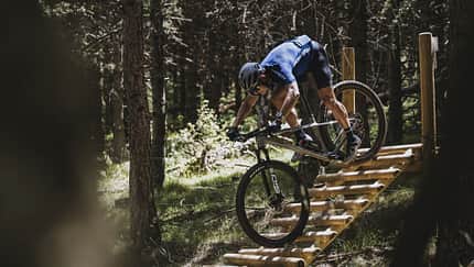 Neues Hardtail für Cross-Country- und Marathon Racer: Merida stellt das brandneue Big.Nine mit zwei Modellvarianten, neuem Rahmen und vielen coolen Features vor!