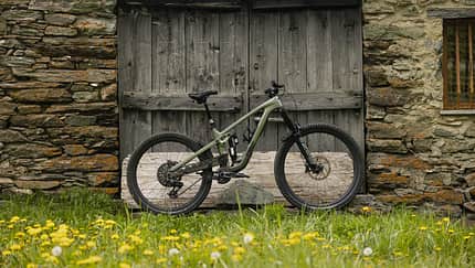 Trek Slash 2024 - US-Enduro mit High-Pivot-Hinterbau 