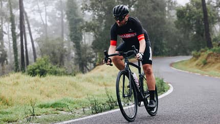 Specialized Roubaix SL8,Actionfoto,Redakteur,Abfahrt