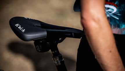 Argo X,Sattel,Actionfoto