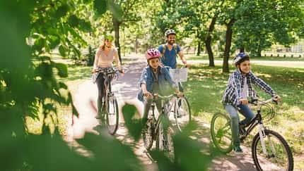 Fahrrad-Tour mit Familie 1. Mai Erwachsene Kinder