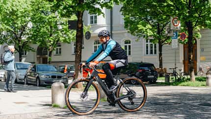 E-Gravelbike und E-Rennrad Moustache Dimanche Action 4