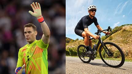 Radfahrende Fußballer - Manuel Neuer 