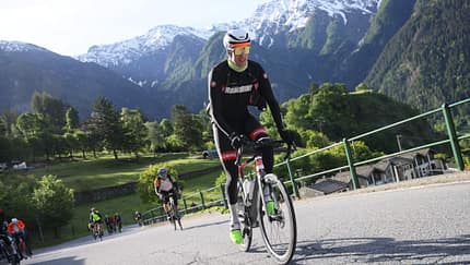 Der erste Anstieg beim Granfondo La Stelvio Santini 2024