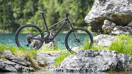 Preiswertes Light-E-MTB von Canyon 