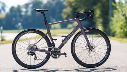 BMC Roadmachine 01 One,Test,Rennrad,Seitenansicht