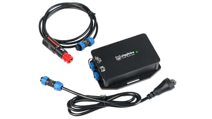 Mit diesem Adapter lädt dein Bosch-Akku unterwegs