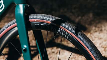Hutchinson Caracal All Road