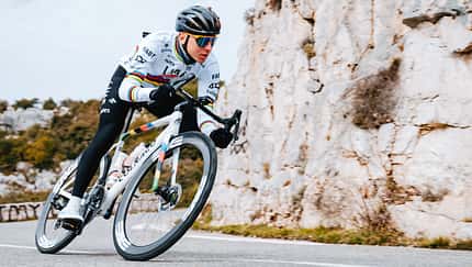 Neues Rennrad für den Weltmeister: Das neue V5Rs von Colnago. 