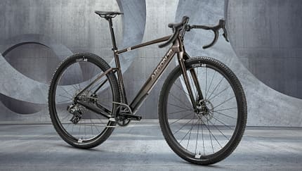 New Generation Abstract Empty Building Structure Made of Gray Concrete,Argon18,Gravelbike,Dark Matter 2025 373A