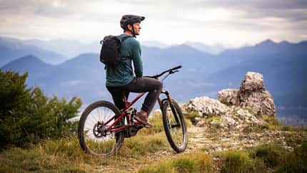 Rolltop Hydration Vest,Restrap,Action,Blick in die Natur,MTB