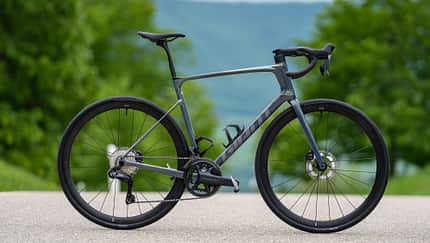Giant Defy Advanced Pro 0,Rennrad,Test ROADBIKE,Seitenansicht