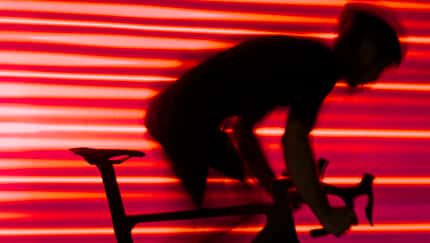 Selle Italia SLR Sattel, 4.Generation,Streifen Hintergrund Selle Italia SLR Sattel, 4.Generation,Streifen Hintergrund