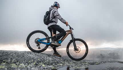 Das günstigere Modell, das CF 9 kostet 7499 Euro.